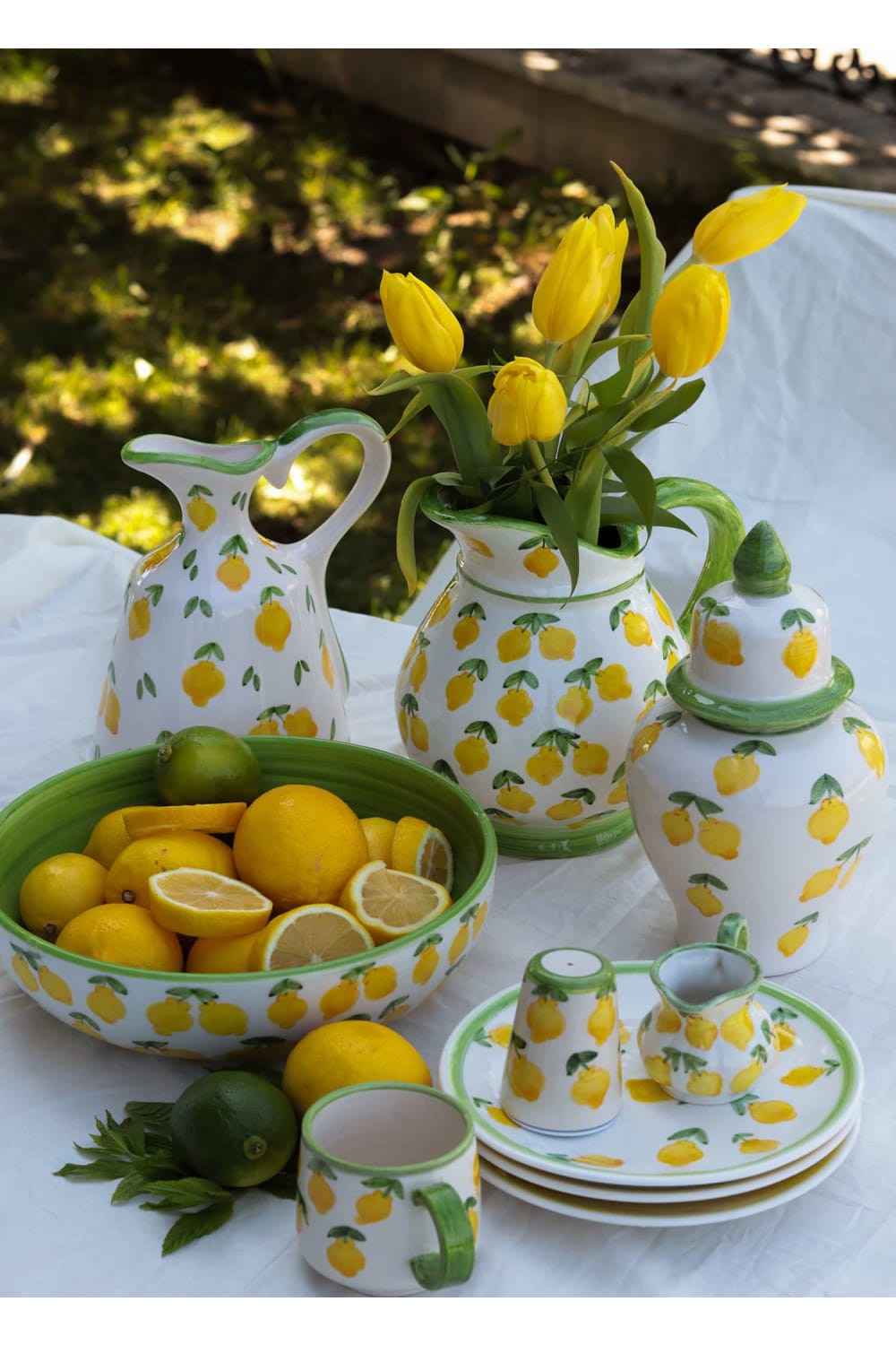Feeling Good Inside-Lemon Splash Collection Handmade Ceramic Klasik Sürahi-Sürahi-5-Milagron.com