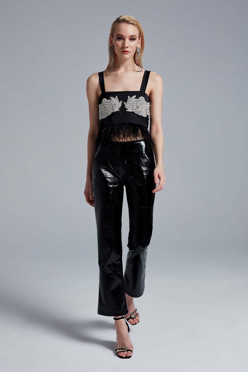 Fickle Hearts-Raven Taş işlemeli Tüylü Top-Top-2-Milagron.com