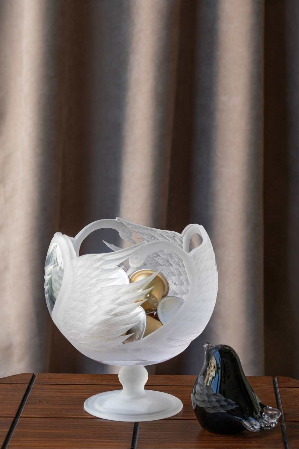 Cygnus Kuğu Desenli Cam Şekerlik - 0