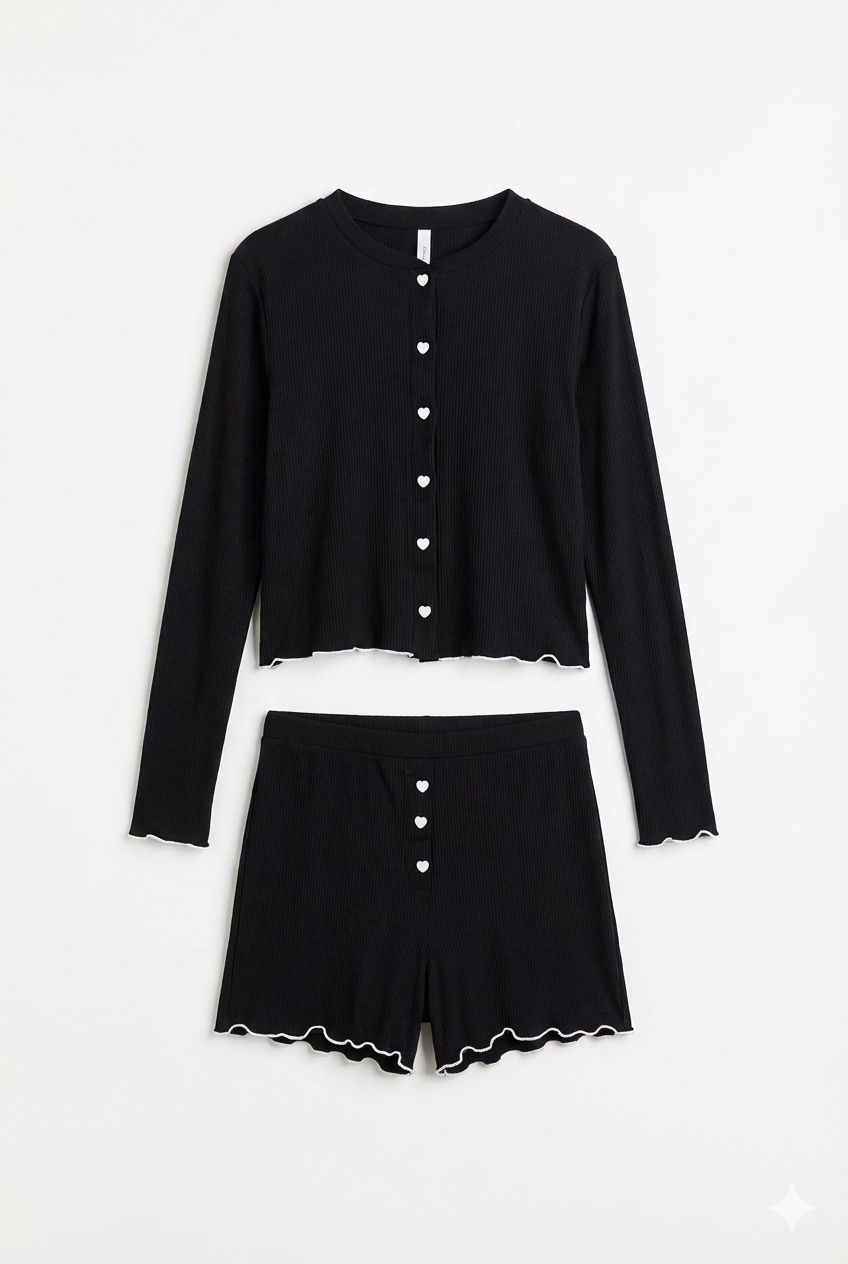 Liquide Amour Heart Shorts Set Black
