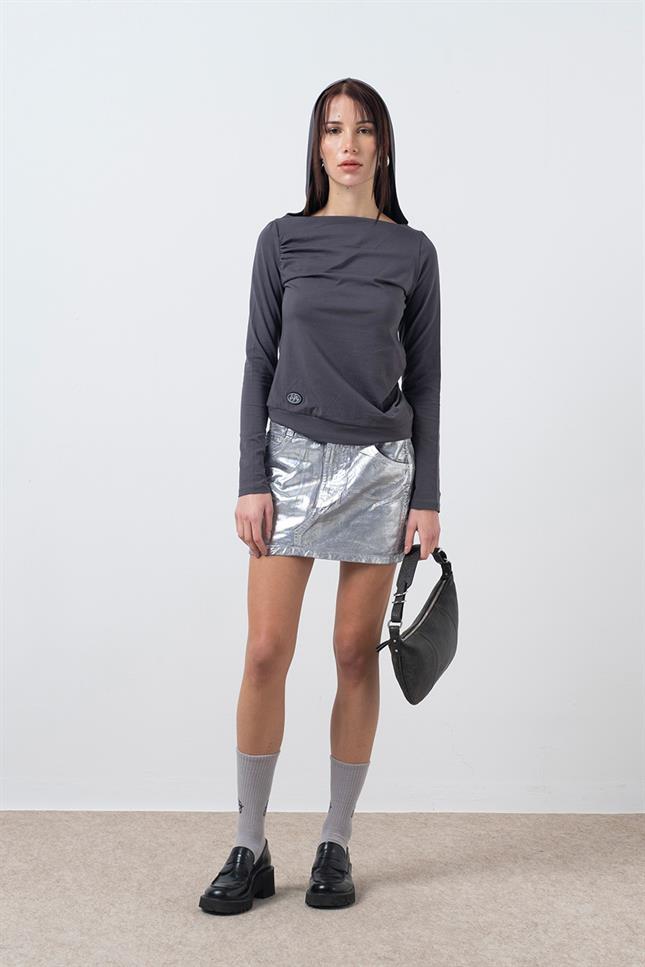 Fifty Pieces-Antrasit Kapüşonlu Uzun Kollu Bluz-T-Shirts-4-Milagron.com