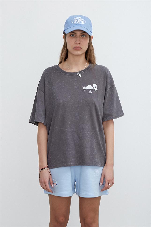 Fifty Pieces-Antrasit Sırt Baskılı Yıkamalı Oversize T-Shirt-T-Shirts-2-Milagron.com