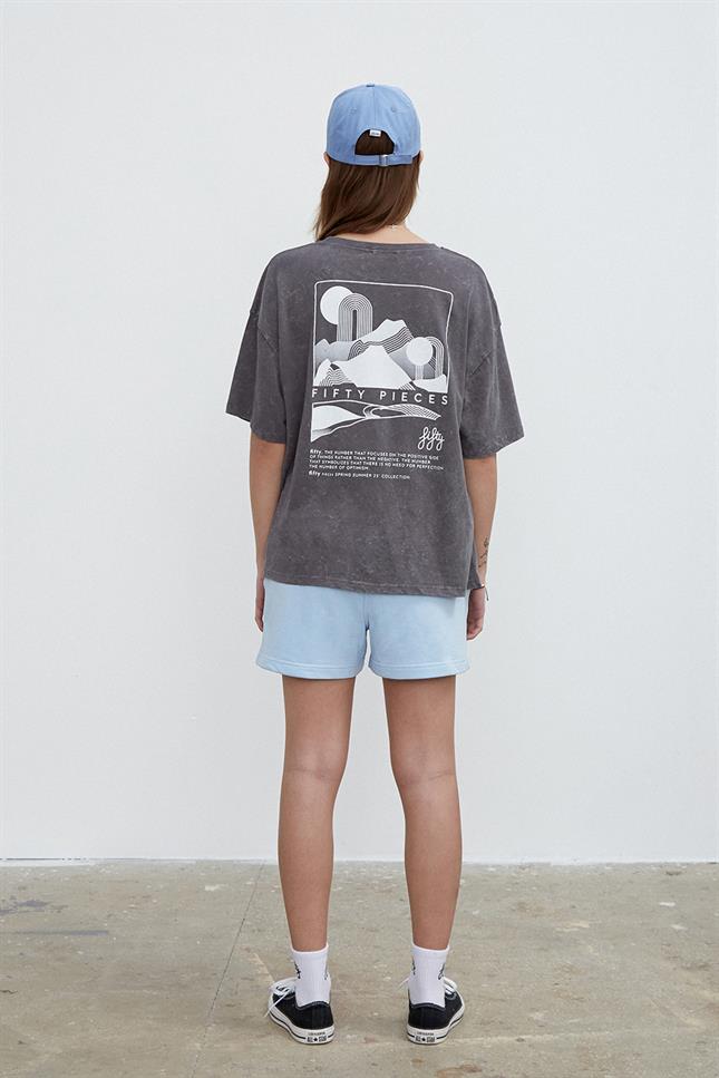 Fifty Pieces-Antrasit Sırt Baskılı Yıkamalı Oversize T-Shirt-T-Shirts-7-Milagron.com