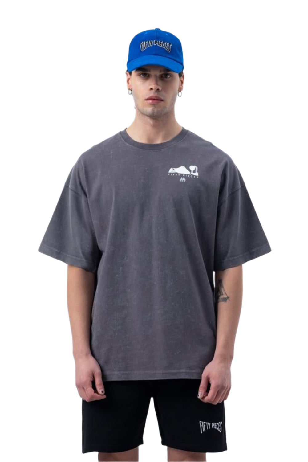 Fifty Pieces-Antrasit Yıkamalı Sırt Baskılı T-Shirt-T-shirts-1-Milagron.com