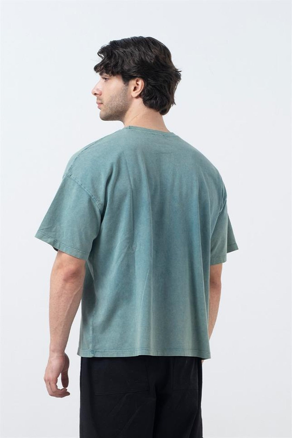 Erkek Yeşil Düşük Omuzlu Asit Yıkamalı T-Shirt
