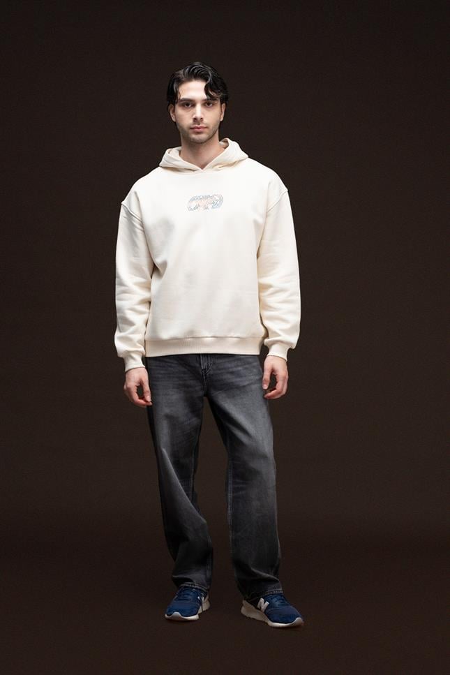 Fifty Pieces-Kum Düşük Omuzlu Sırt Baskılı Hoodie-Sweatshirts & Hoodies-5-Milagron.com