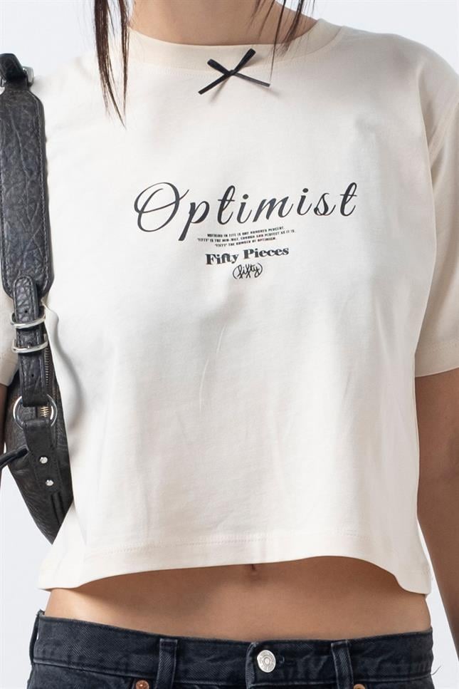 Fifty Pieces-Kum Fiyonk Detaylı T-Shirt-T-Shirts-3-Milagron.com