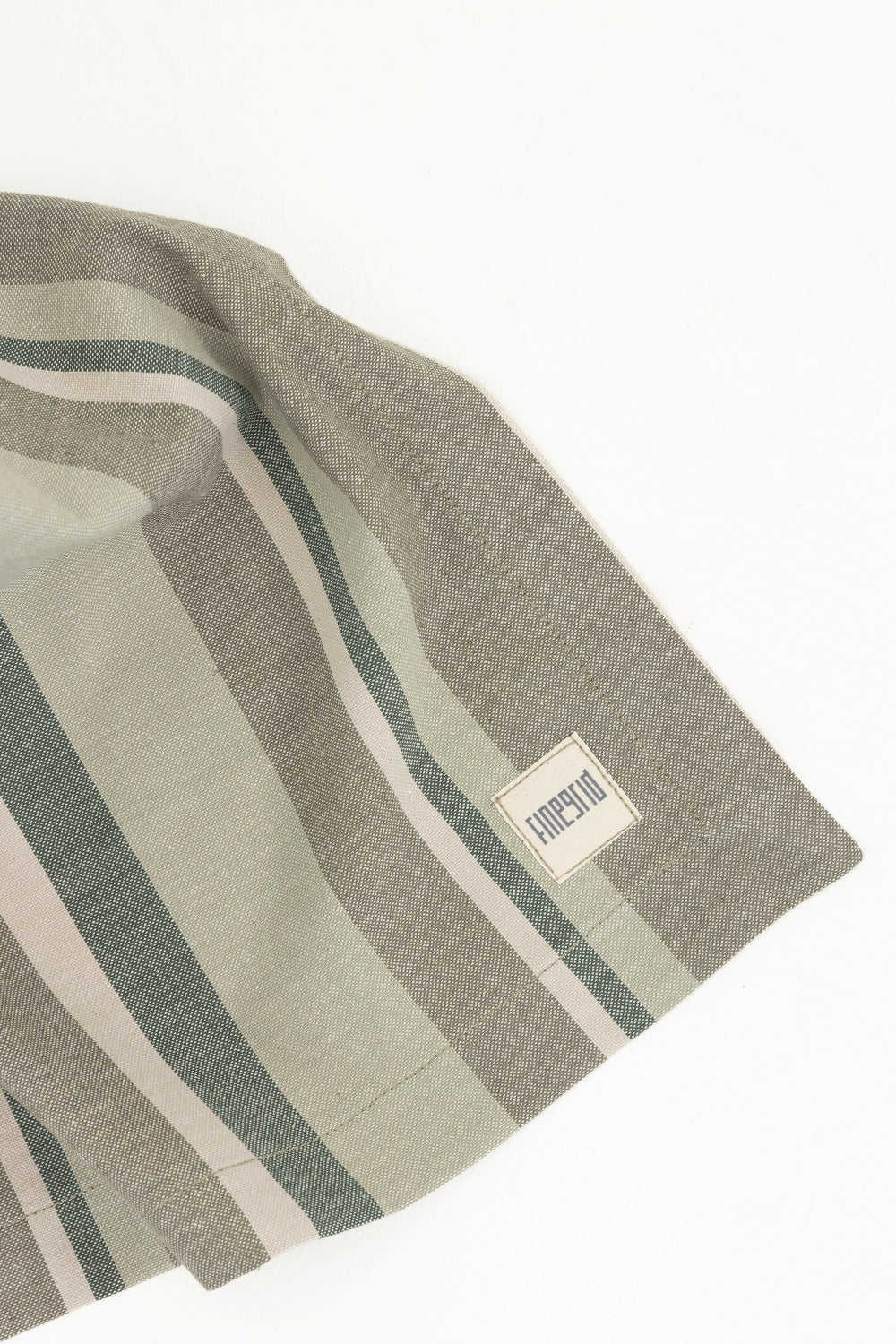 FineGrid-HUES NR.3 Yatak Örtüsü-Yatak Örtüsü-6-Milagron.com