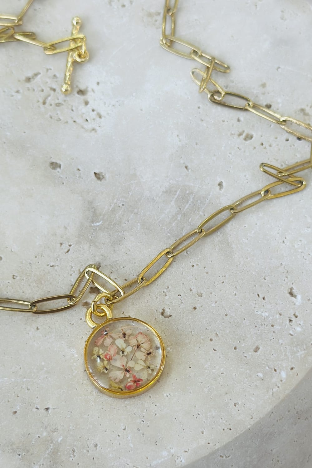 Fiorel Design-Golden Gardem Circle - Light Pink-Kolye-1-Milagron.com