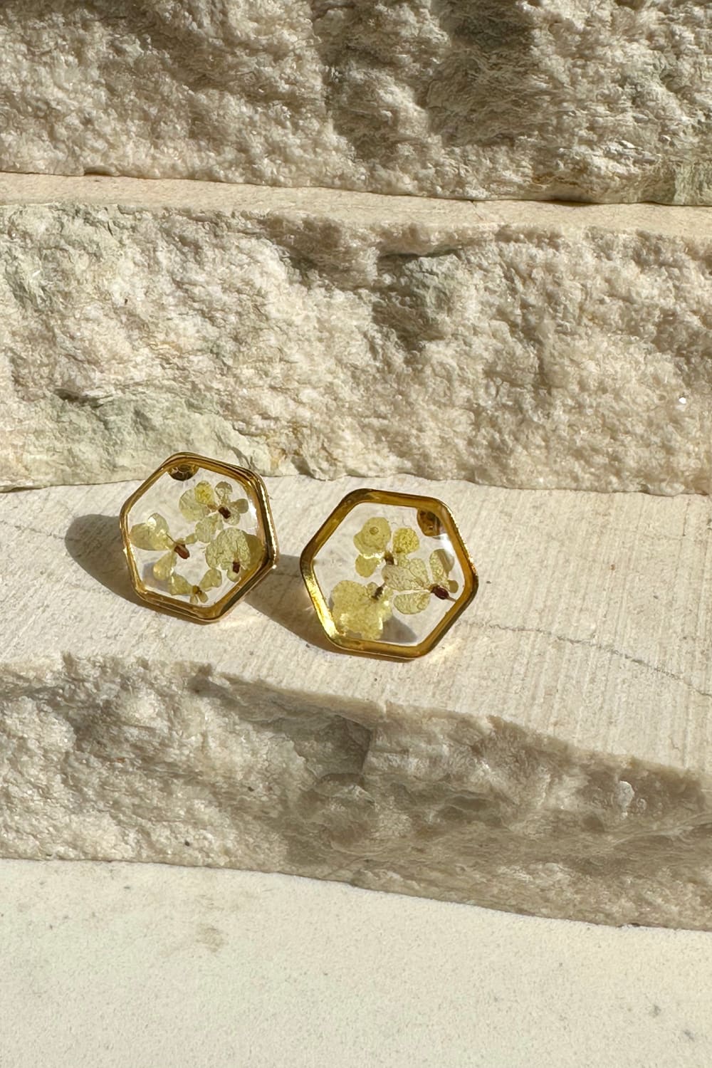 Fiorel Design-Teeny Weeny Hexagon - White Küpe-Küpe-1-Milagron.com