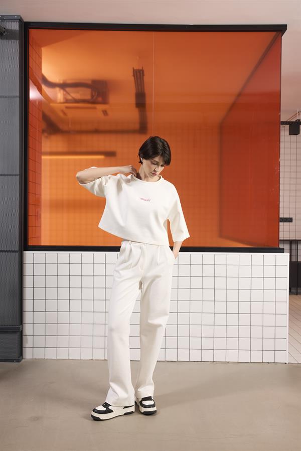 GMG Firenze-Arka Baskı Detaylı Kadın Crop T-Shirt-T-Shirts-2-Milagron.com