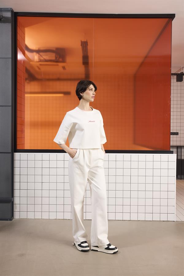 GMG Firenze-Arka Baskı Detaylı Kadın Crop T-Shirt-T-Shirts-3-Milagron.com