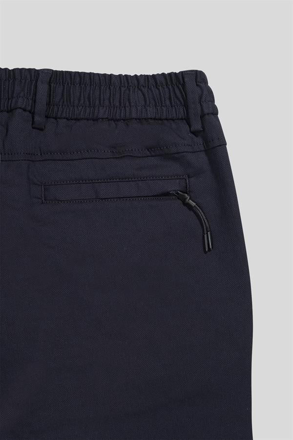 Beli Lastikli Dik Cep Arka Cep Fermuar Detaylı Jogger Erkek Pantolon