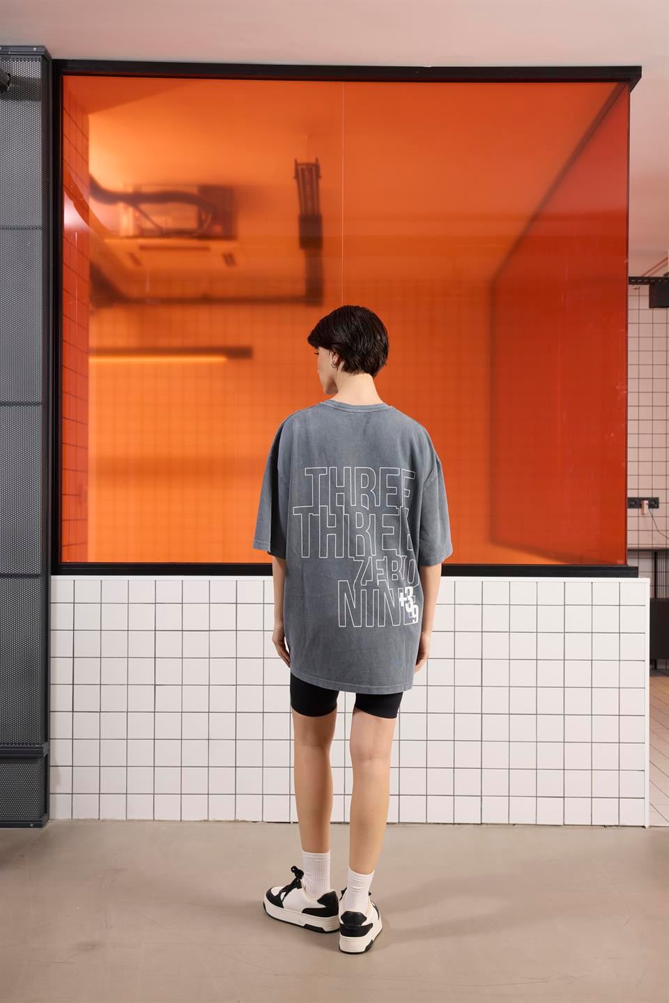 Bisiklet Yaka Arkası Enjeksiyon Baskı %100 Pamuk Oversize Erkek T-Shirt