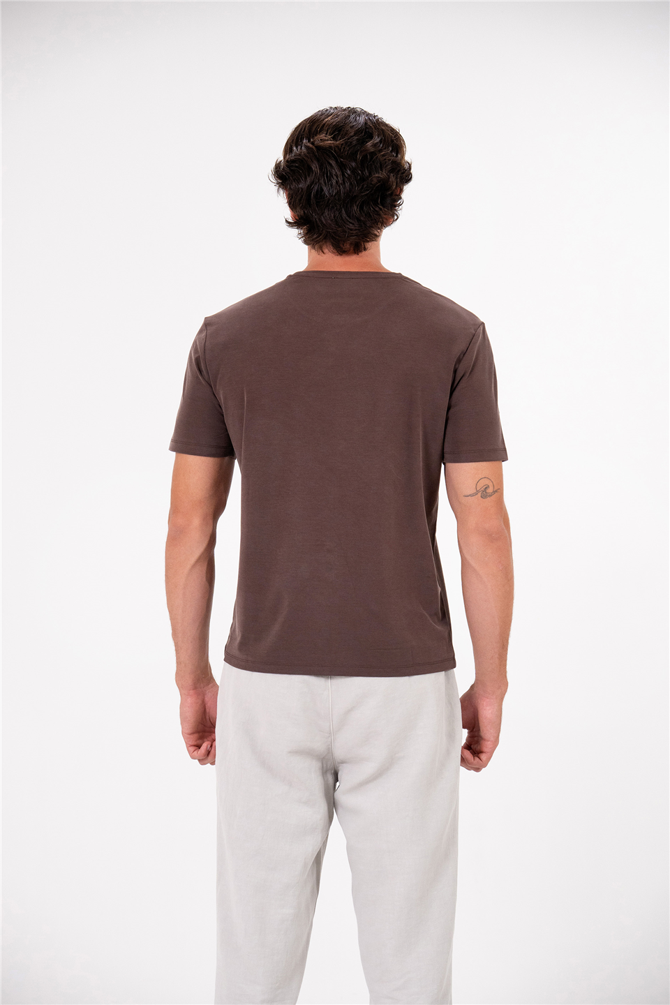 Bisiklet Yaka Cepli Basic Erkek T-Shirt