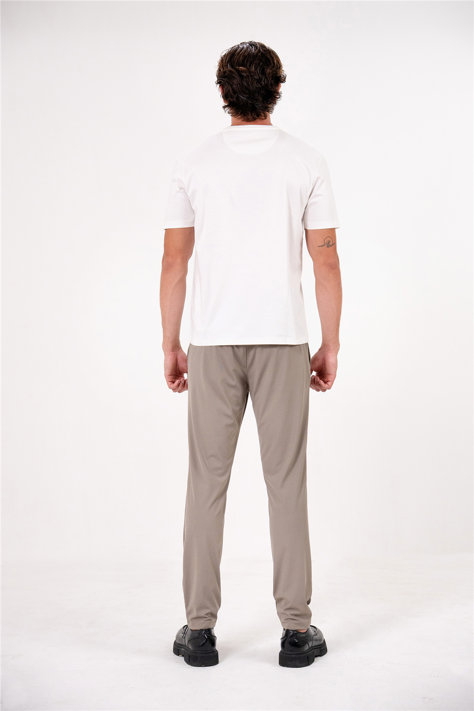 Bisiklet Yaka Cepli Regular Erkek T-Shirt