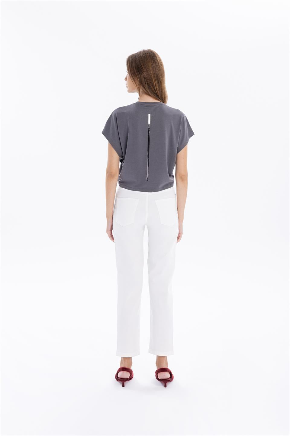 Bisiklet Yaka Çizgi Detaylı Oversize Yarasa Kol Kadın T-Shirt