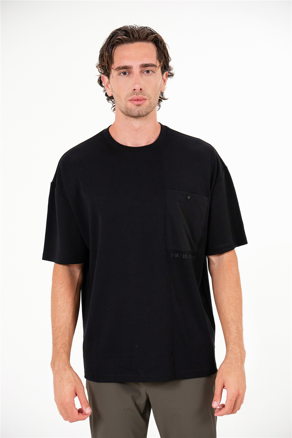 Bisiklet Yaka Garni Cepli Cep Altı Baskılı Erkek T-Shirt