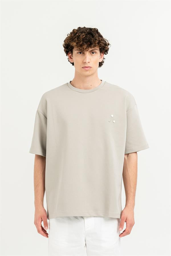 Bisiklet Yaka Göğsü Rivet Detaylı Oversize Erkek T-Shirt