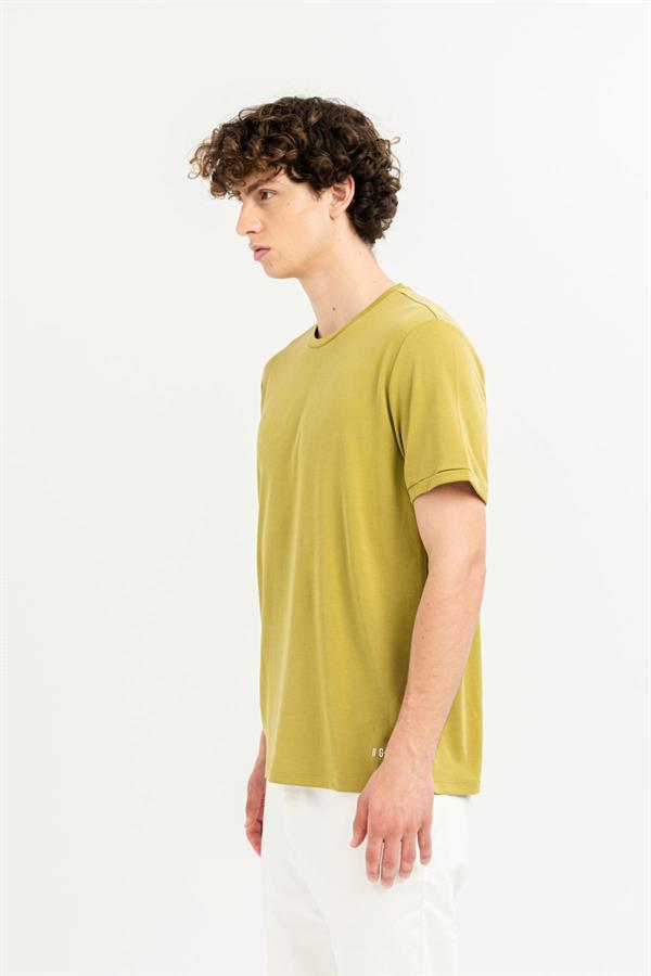 Bisiklet Yaka Kol Ucu Duble Slim Fit Erkek T-Shirt