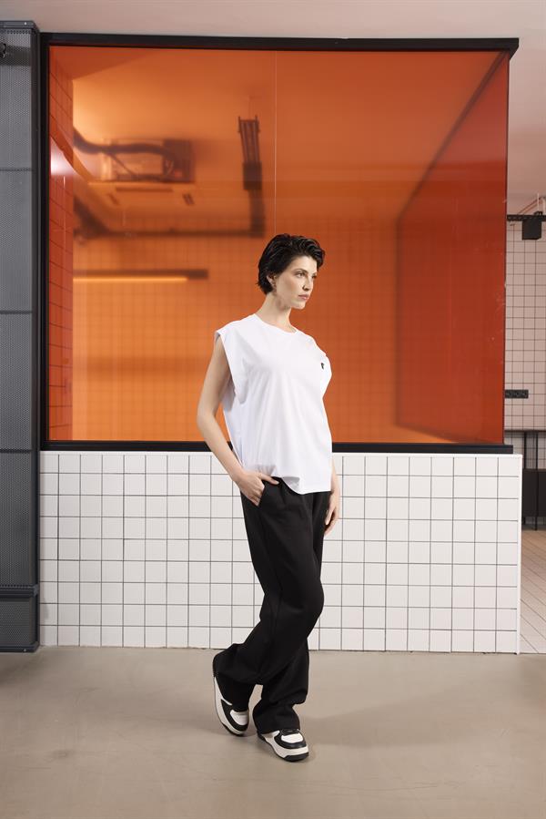 GMG Firenze-Bisiklet Yaka Logo Detaylı Kolsuz T-Shirt-T-Shirts-4-Milagron.com