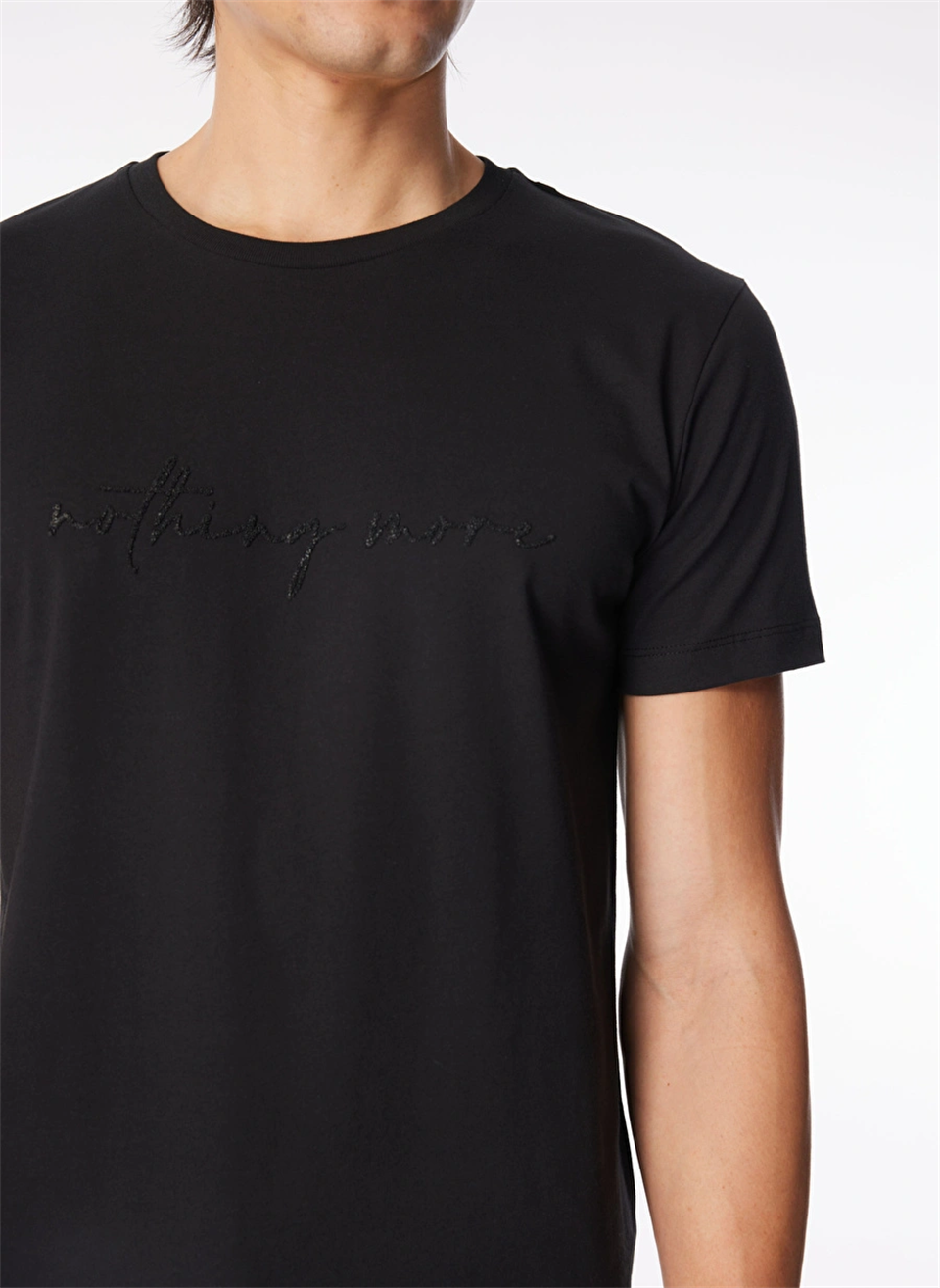 Bisiklet Yaka Önü Taşlı Yazılı %100 Pamuk Slim Fit Erkek T-Shirt