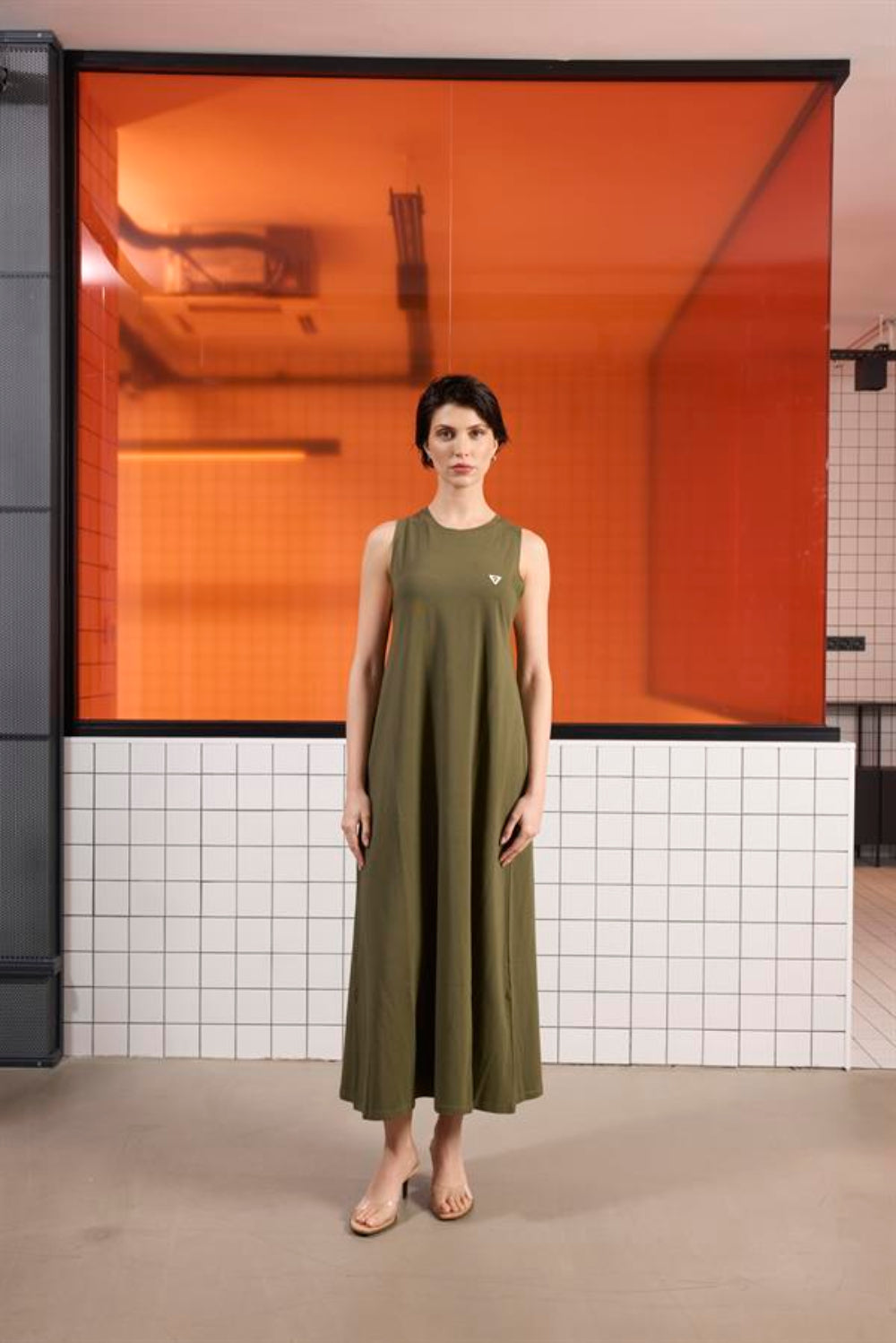 GMG Firenze-Sırtı Bağlama Detaylı %100 Pamuk Kolsuz Kadın Elbise-Elbise-1-Milagron.com