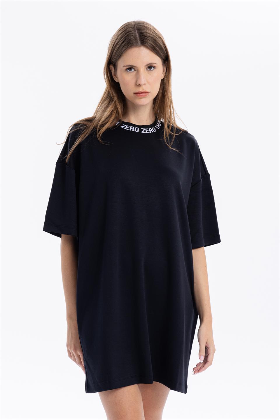 Yakası Zero Nakışlı Oversize Kadın Elbise