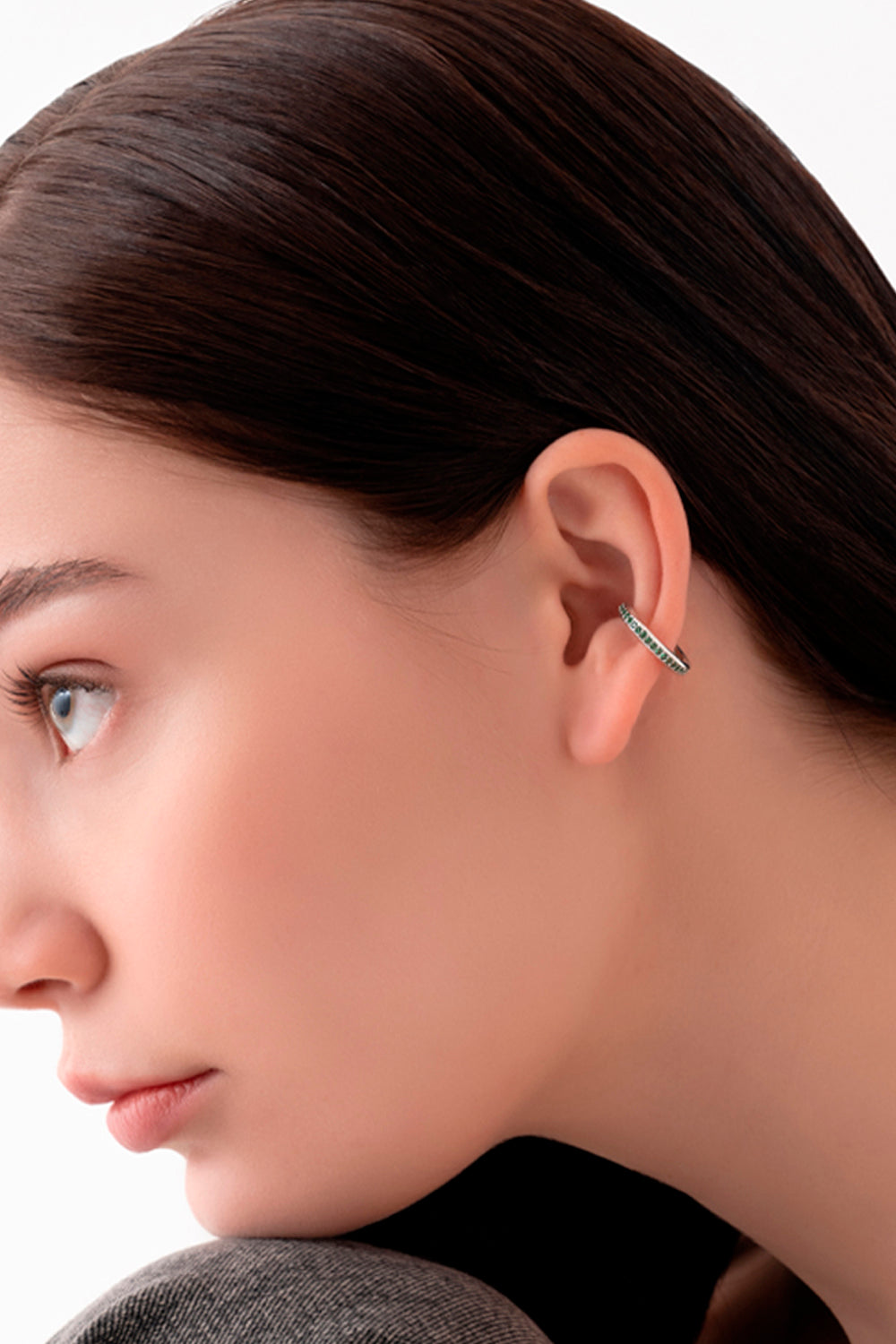 Gal İstanbul-Tiny Earcuff Silver x Green-Küpe-2-Milagron.com