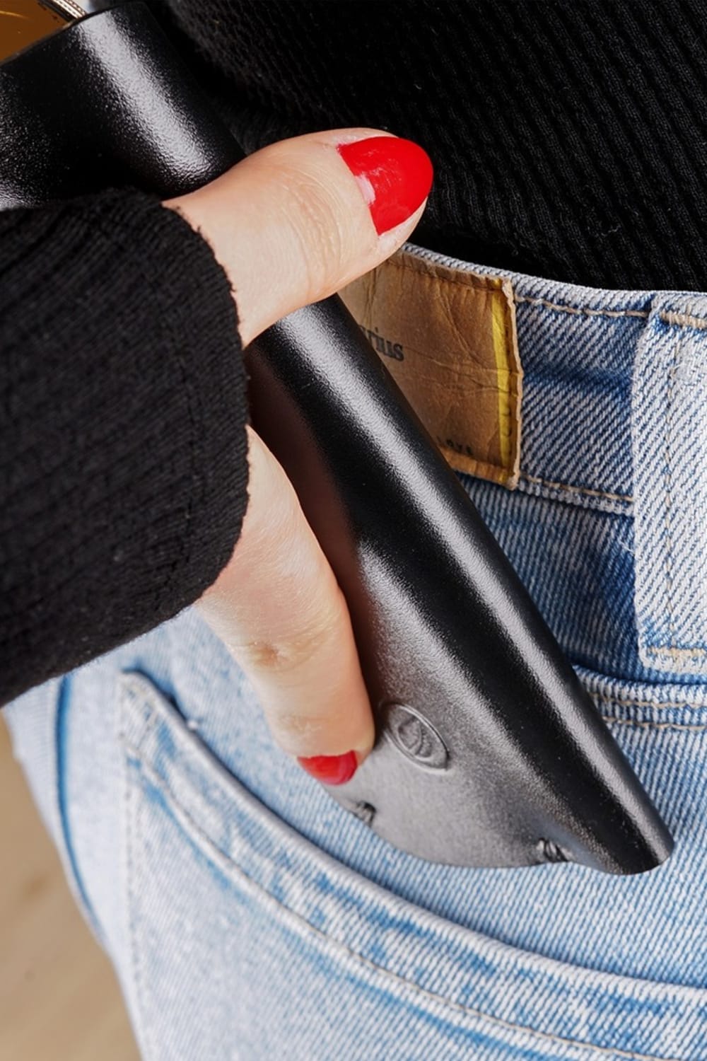 Gard And Co-G-Glass - Hakiki Deri Siyah Gözlük Kılıfı-Gözlük Kılıfı-4-Milagron.com