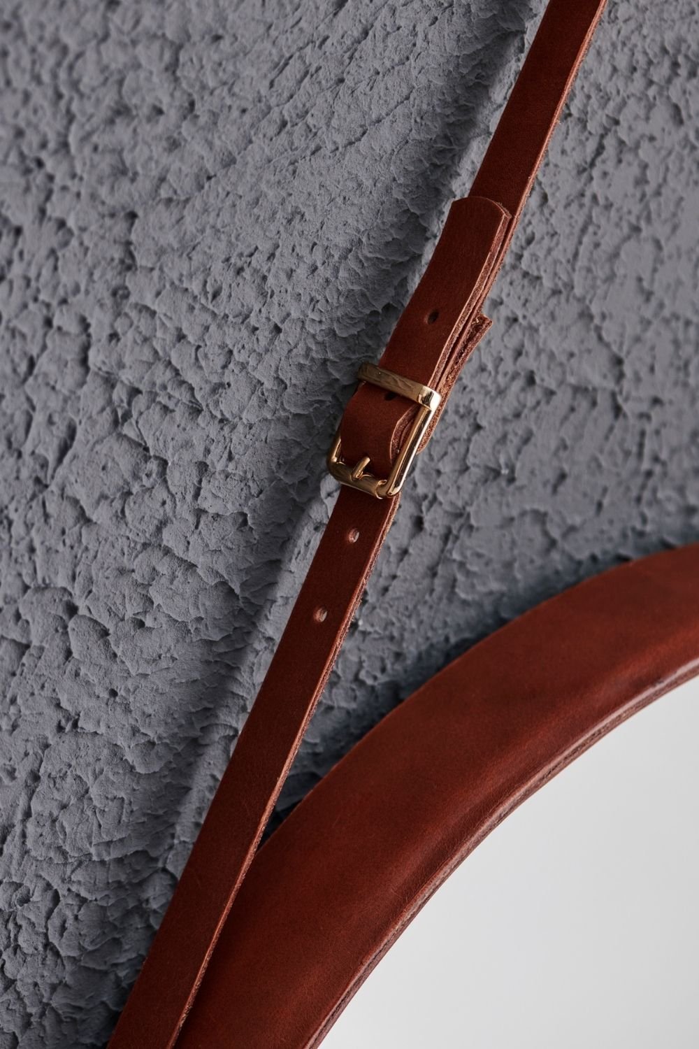 Gardin Leather-Ayna-Ayna-3-Milagron.com