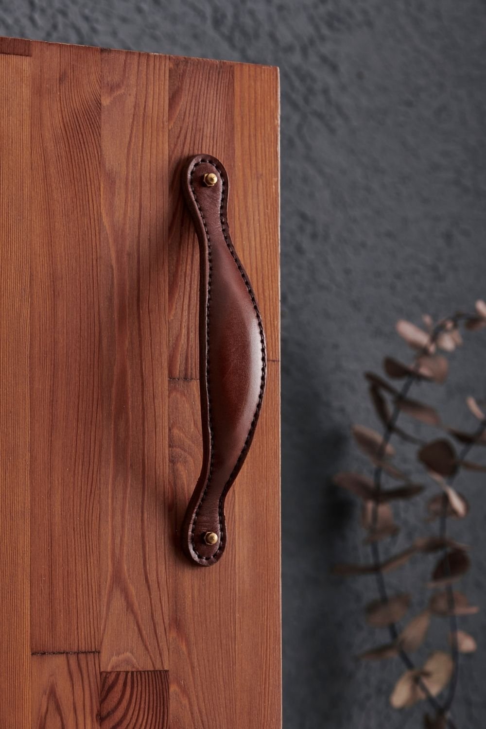 Gardin Leather-Deri Dekoratif Kulp-Dolap-1-Milagron.com