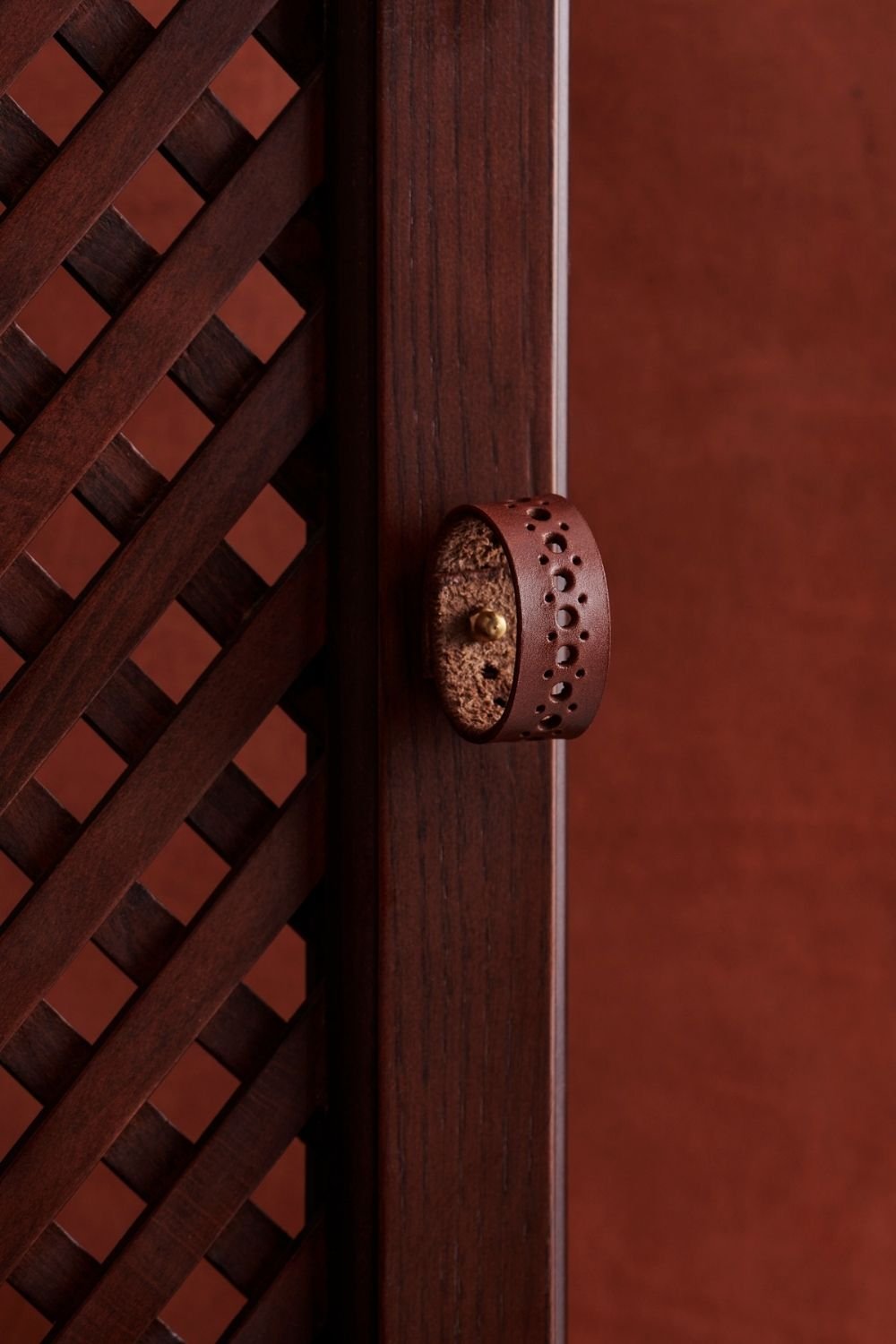 Gardin Leather-Deri Dekoratif Kulp-Dolap-1-Milagron.com