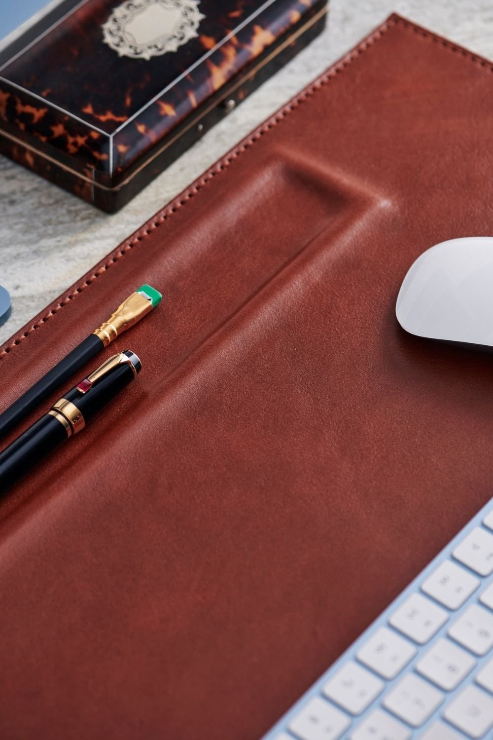 Gardin Leather-Masa Sümeni-Laptop Standı-3-Milagron.com