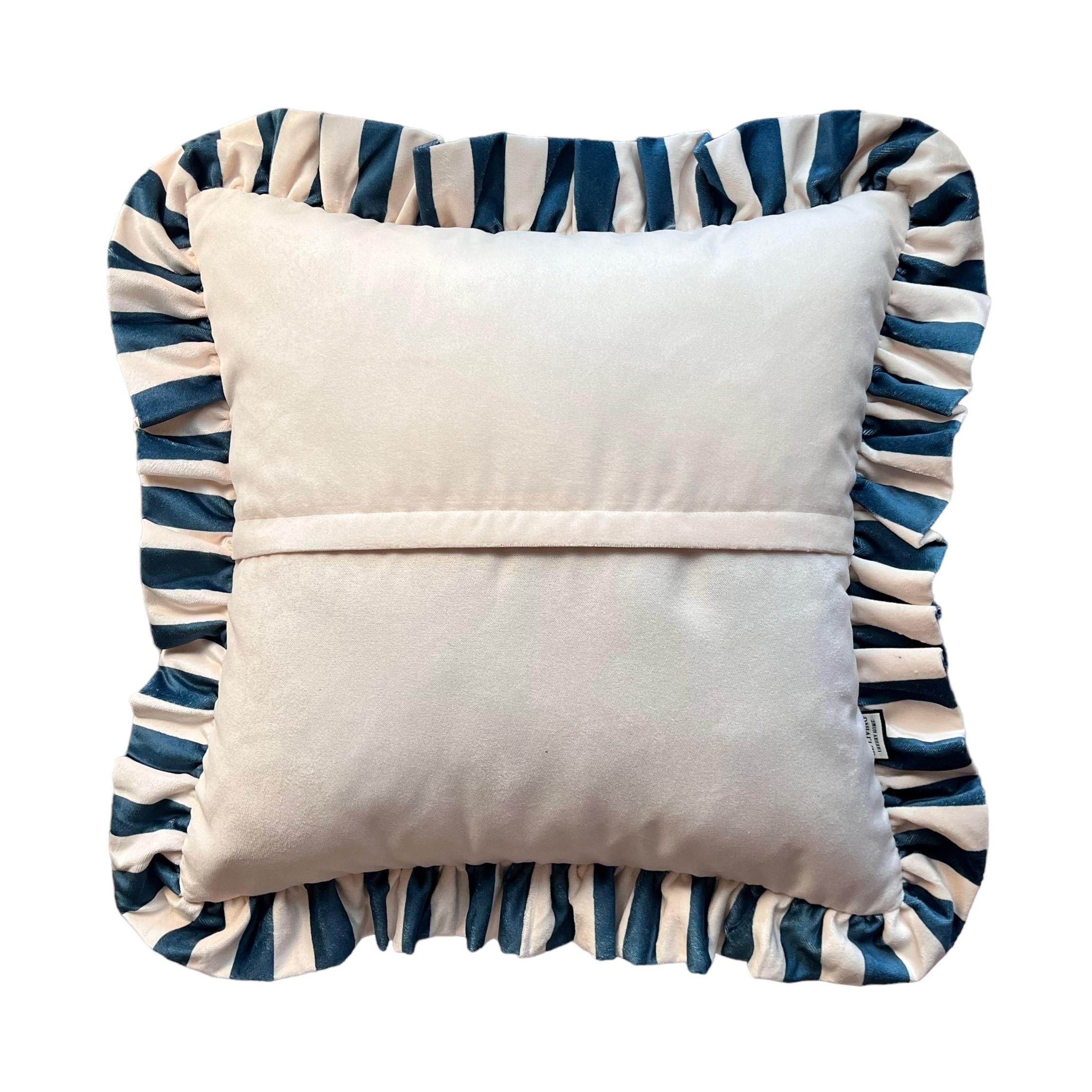 Arı Desenli Yeşil Kadife Kırlent Kılıfı - Hope Serisi Özel Tasarım Fırfırlı