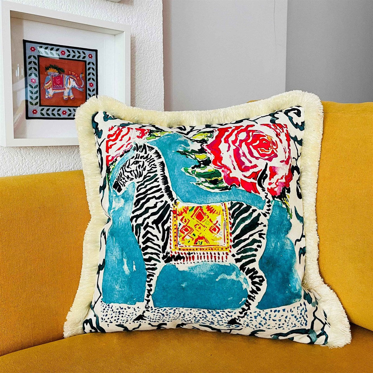 Dekoratif Zebra Desenli Kadife Kırlent Kılıfı ( 45 cm x 45 cm )