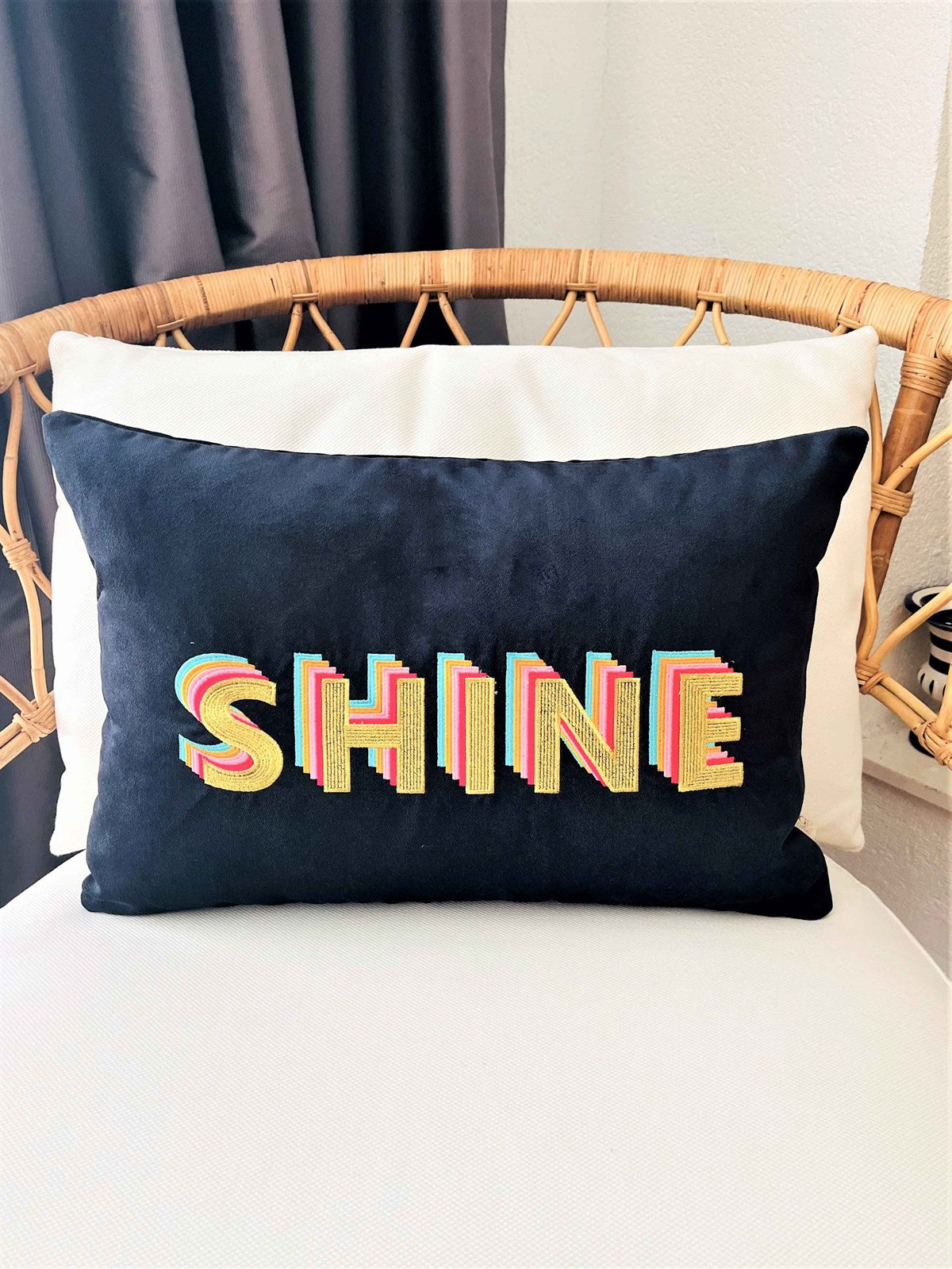 Shine Desenli Lacivert Kadife Dekoratif Kırlent Kılıfı