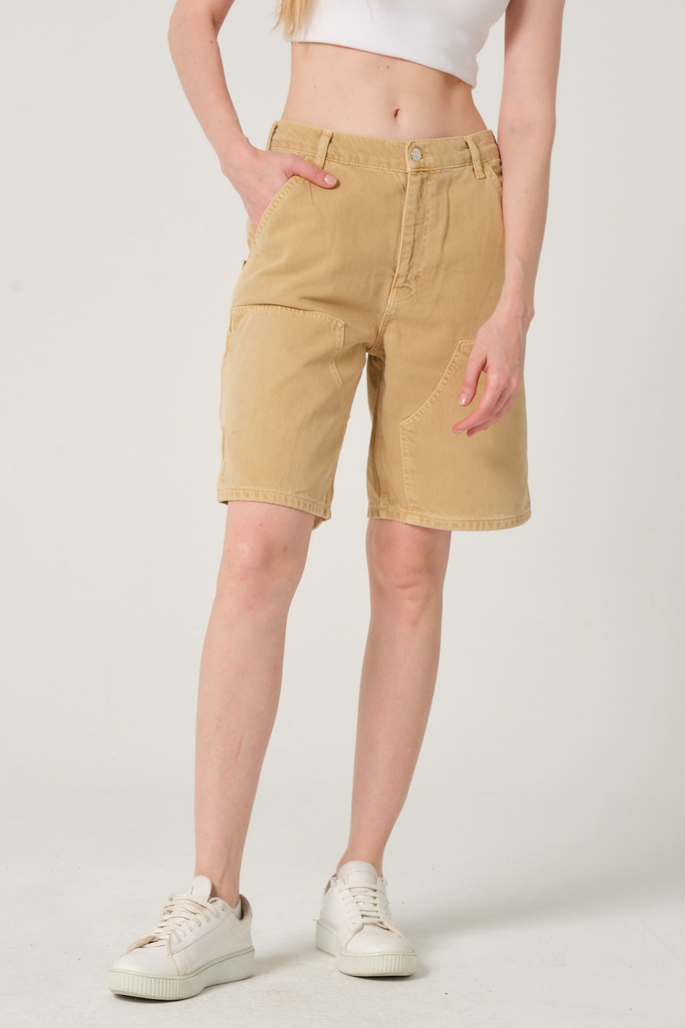 Gennaro-Carpenter Shorts - Women Camel-Şort-2-Milagron.com