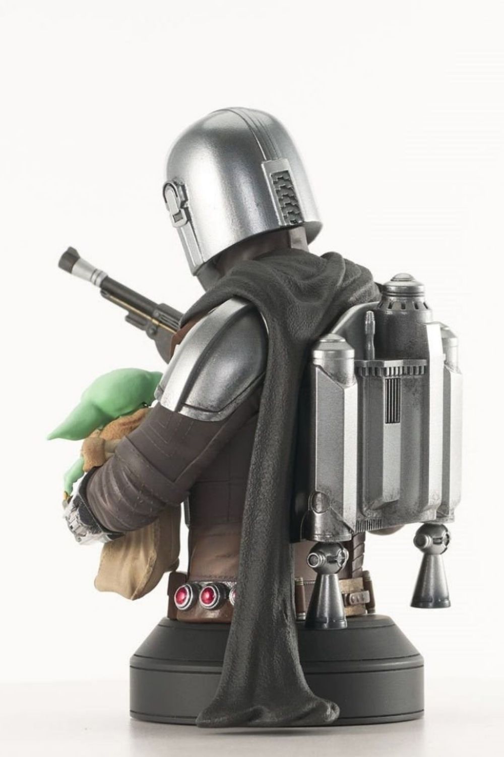 Gentle Giant Ltd.-Star Wars - Mandalorian with Grogu 1/6 Scale Limited Edition Büst-Heykel-5-Milagron.com
