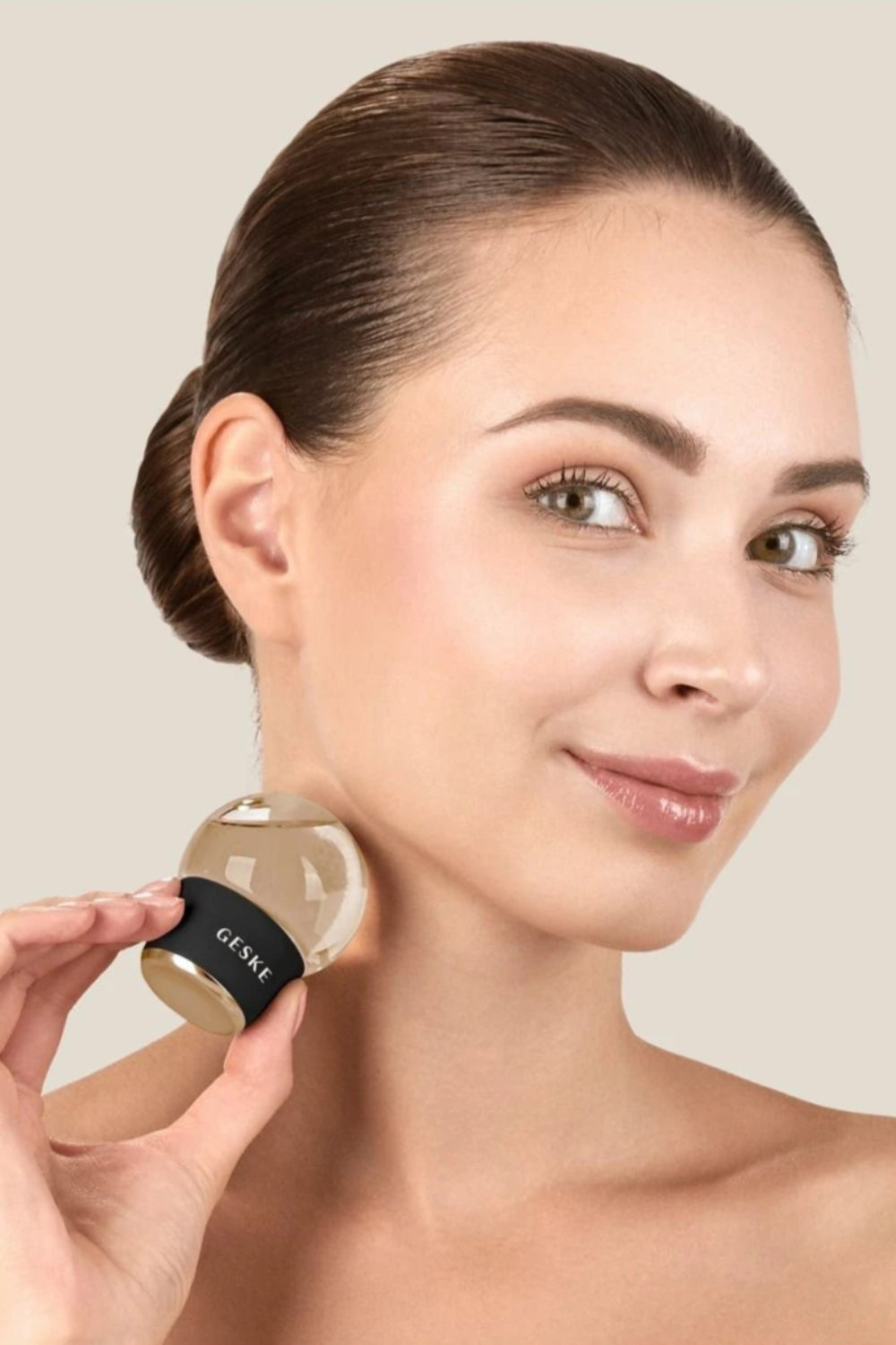 Geske-Sıcak Soğuk Yüz Ve Vücut Masaj Aleti /Cool & Warm Face And Body Massager-Cilt Bakım Aletleri-4-Milagron.com