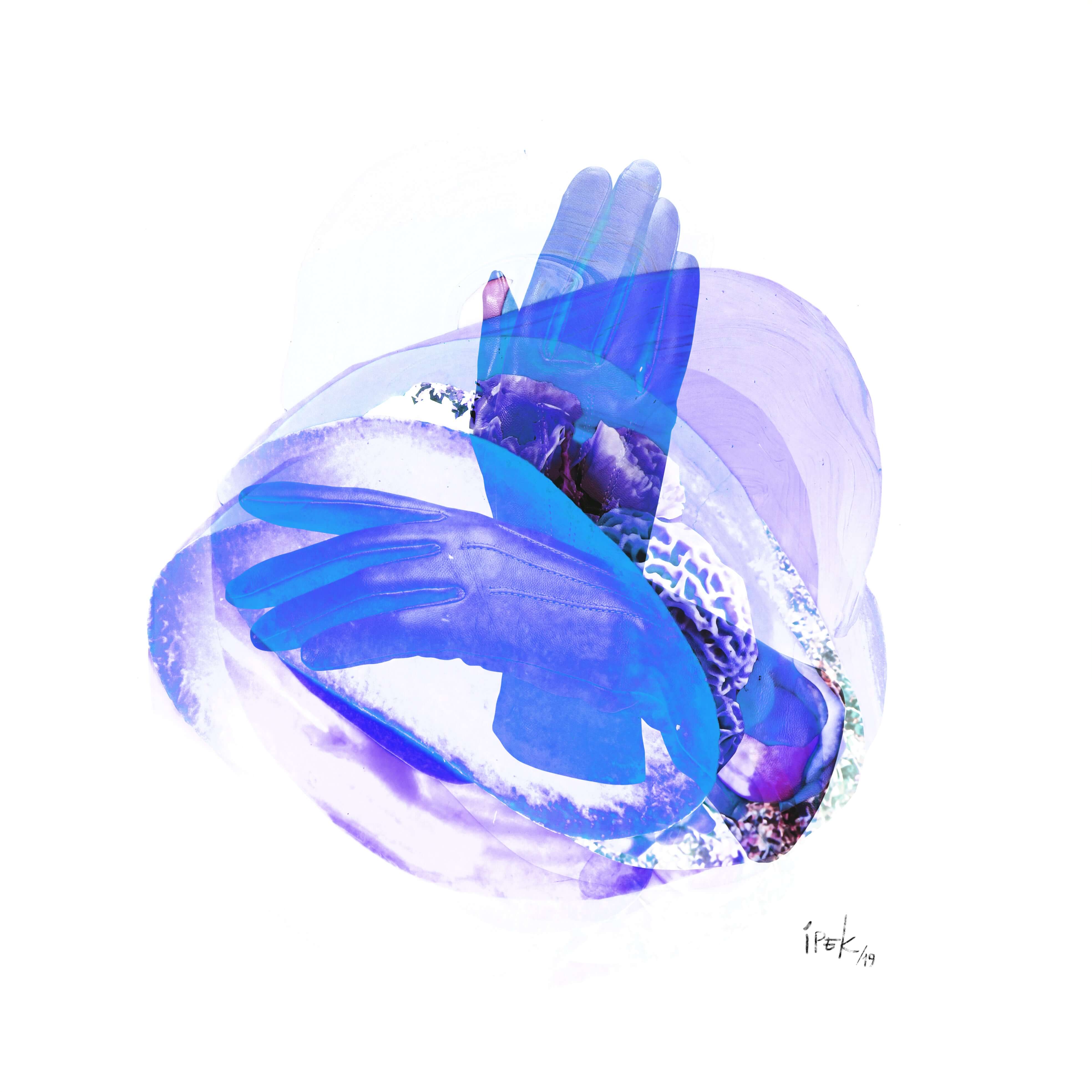 İPek Kerse - Blue As Medium
