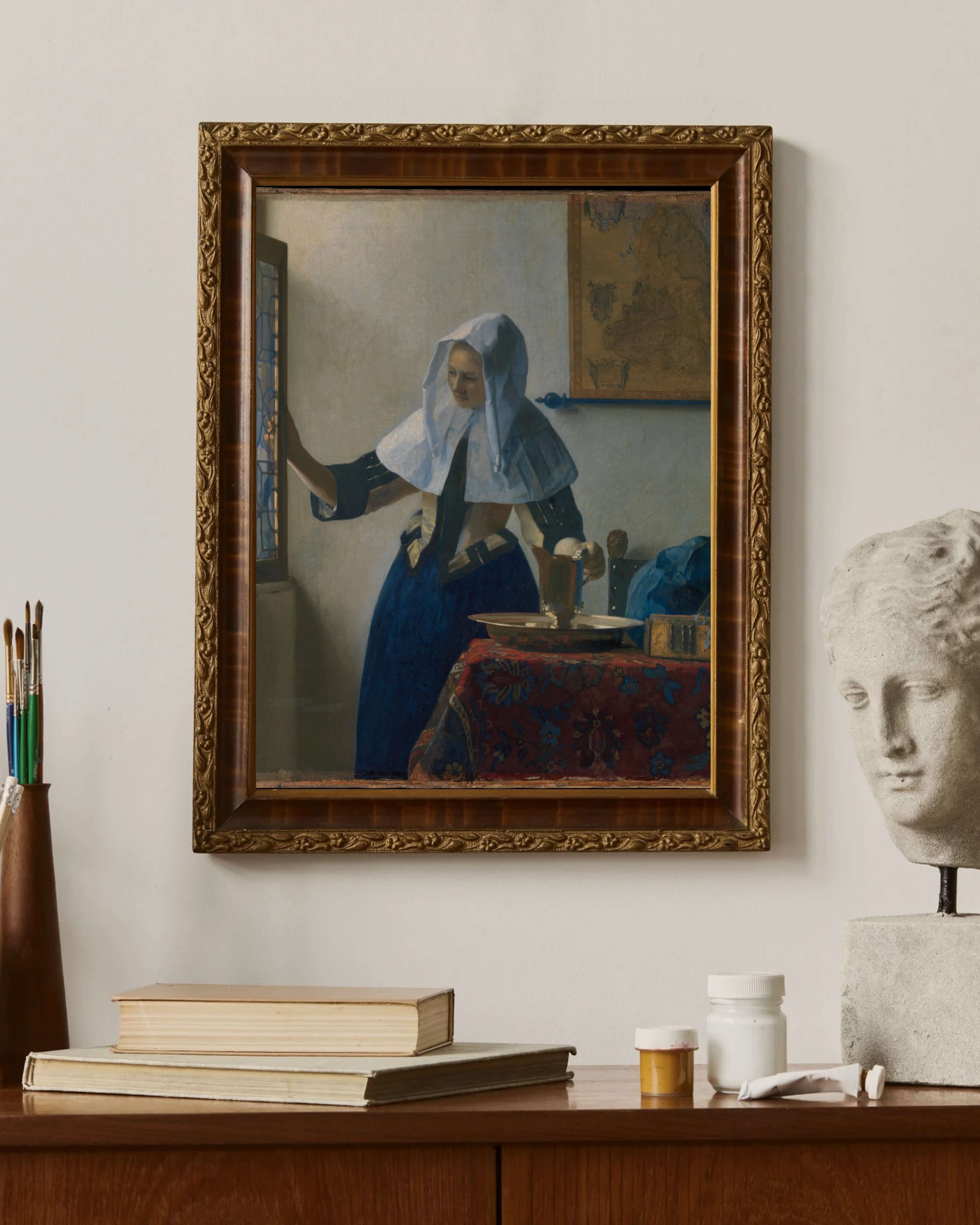 Johannes Vermeer - Sürahi Tutan Genç Kadın