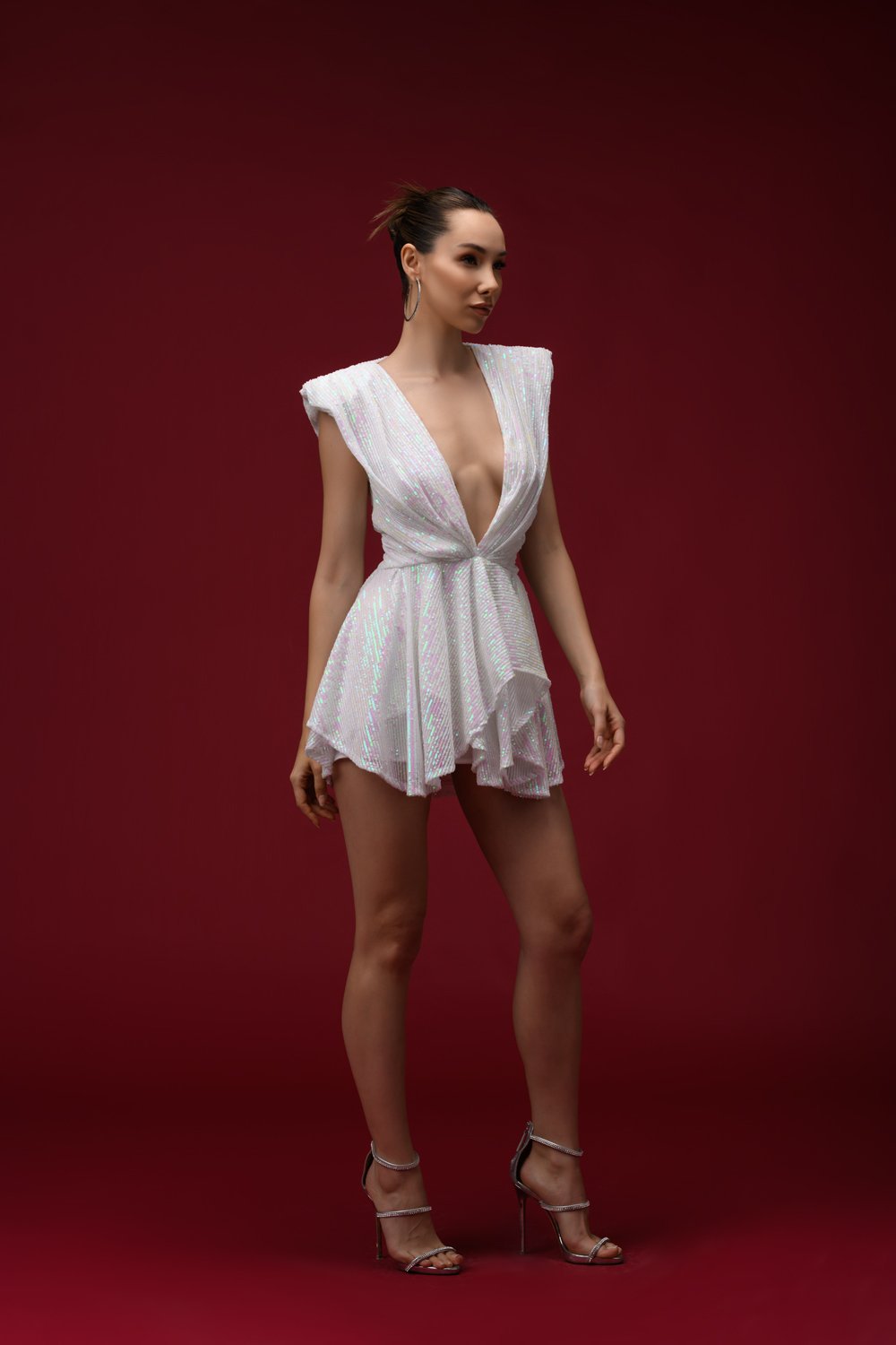 Gira Official-Beyaz Payetli Kolsuz Mini Elbise-Elbise-1-Milagron.com