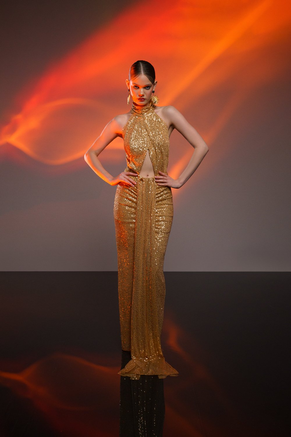 Gira Official-Gold Payetli Kuşak Detaylı Maxi Elbise-Elbise-1-Milagron.com