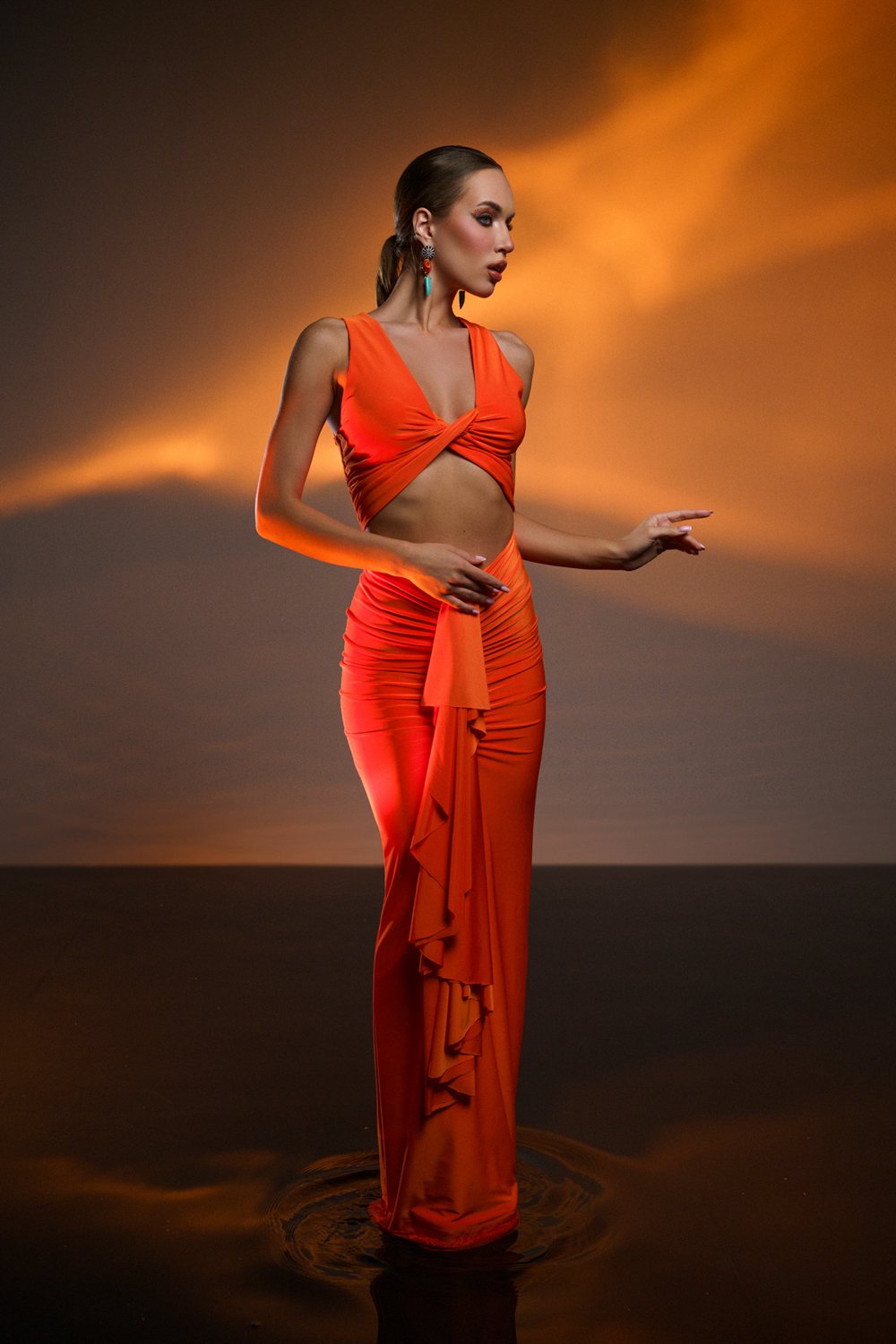 Gira Official-Turuncu Cut Out Detaylı Maxi Elbise-Elbise-4-Milagron.com