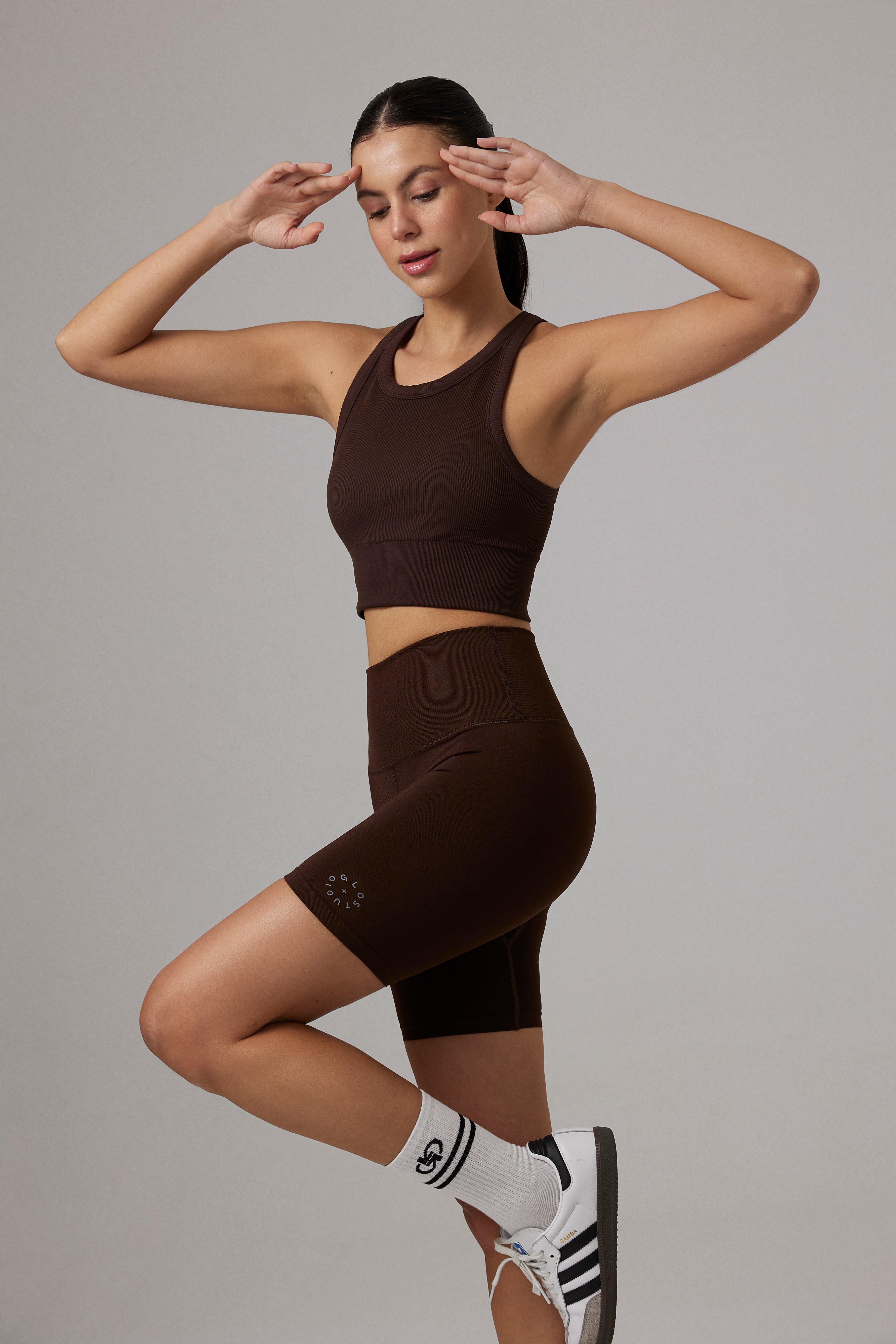 Glo Studio-Paris Seamless Biker Shorts Mocha-Şort-3-Milagron.com