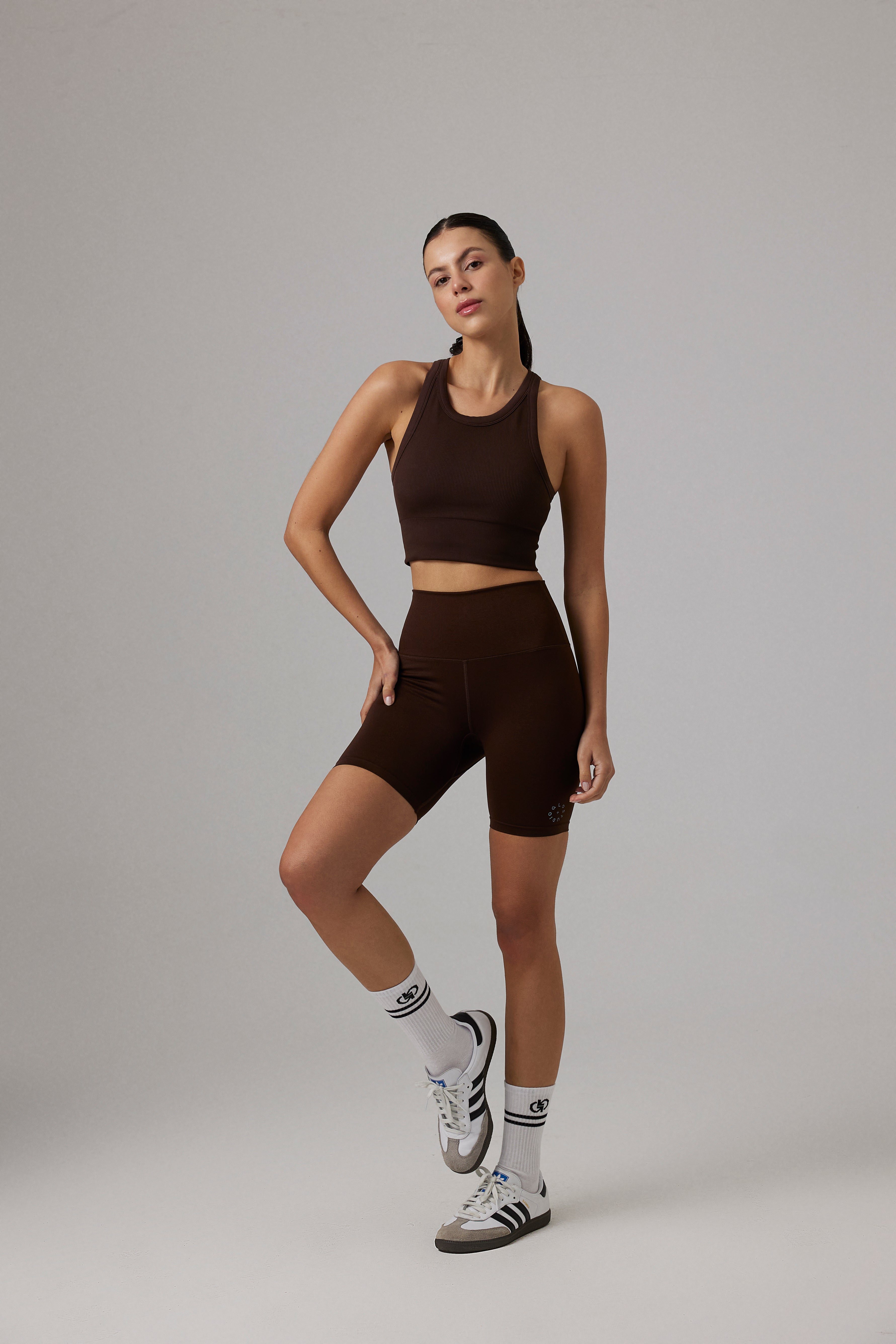 Glo Studio-Zola Seamless Crop Mocha-Crop Top-1-Milagron.com