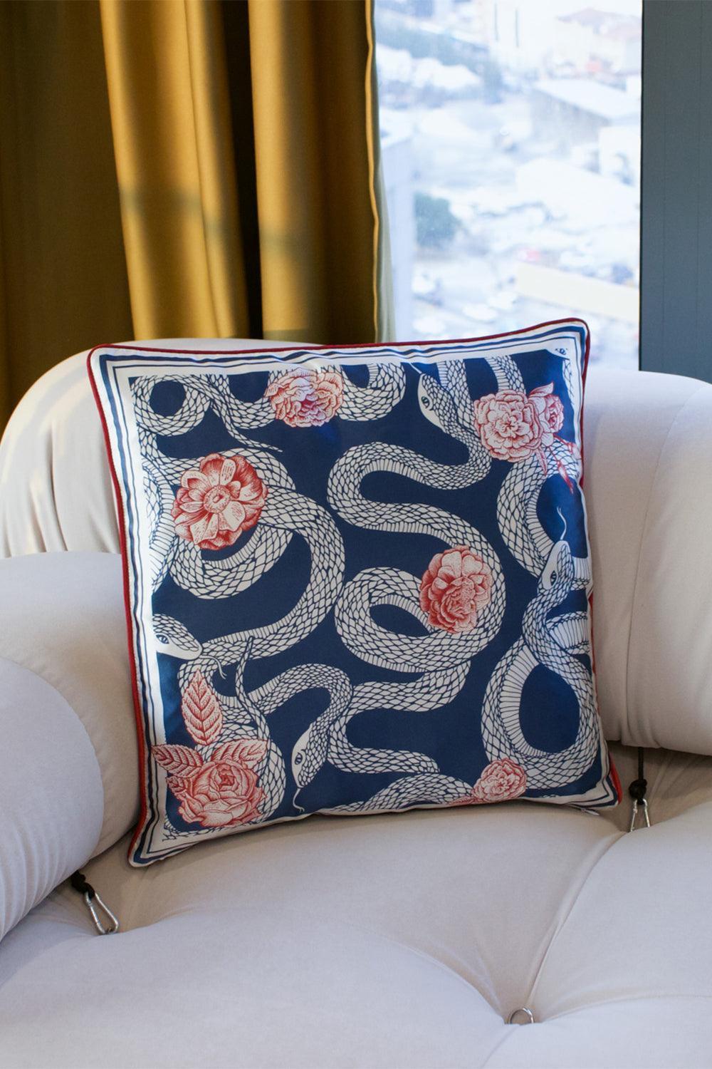 Gorgo Iruka-%100 Kaz Tüyü Dekoratif Kırlent-Kırlent-3-Milagron.com