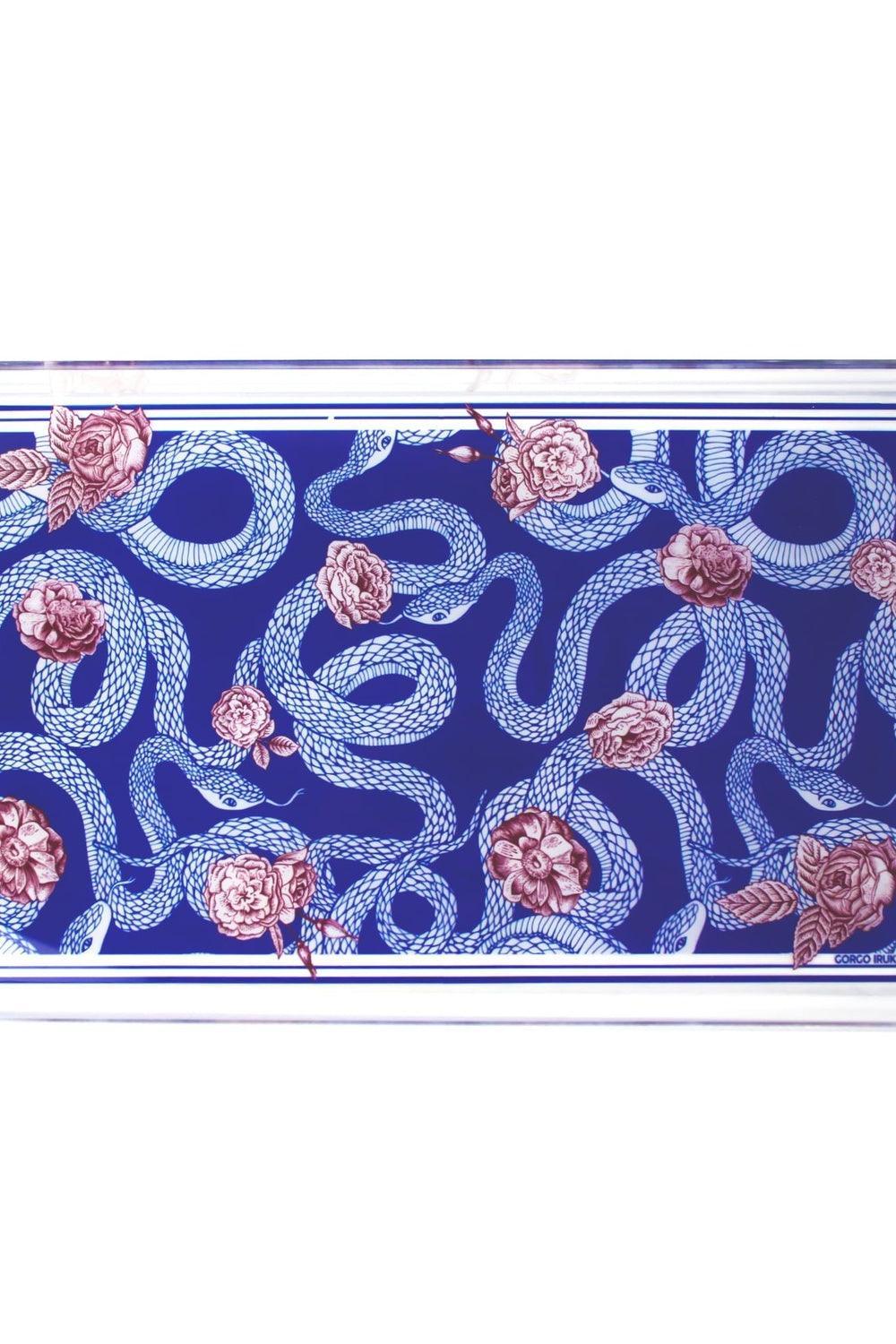 Gorgo Iruka-Akrilik Tepsi Lacivert Gül-Sunum Aksesuarları-2-Milagron.com