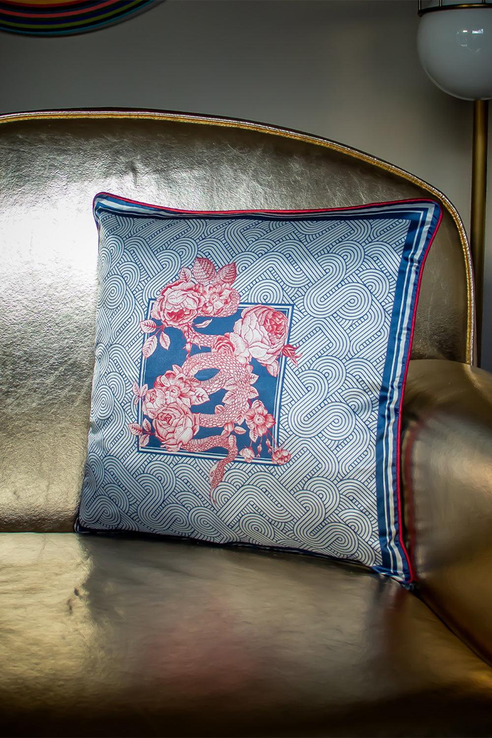 Gorgo Iruka-Kaz Tüyü Kırlent Bordo Oblik-Kırlent-2-Milagron.com